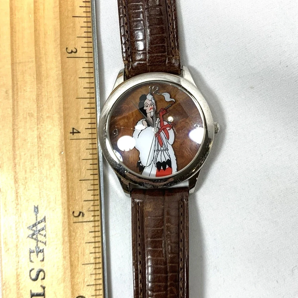 Disney Cruella DeVil Watch Marc Davis Leather Band NEW BATTERY Running w/Box